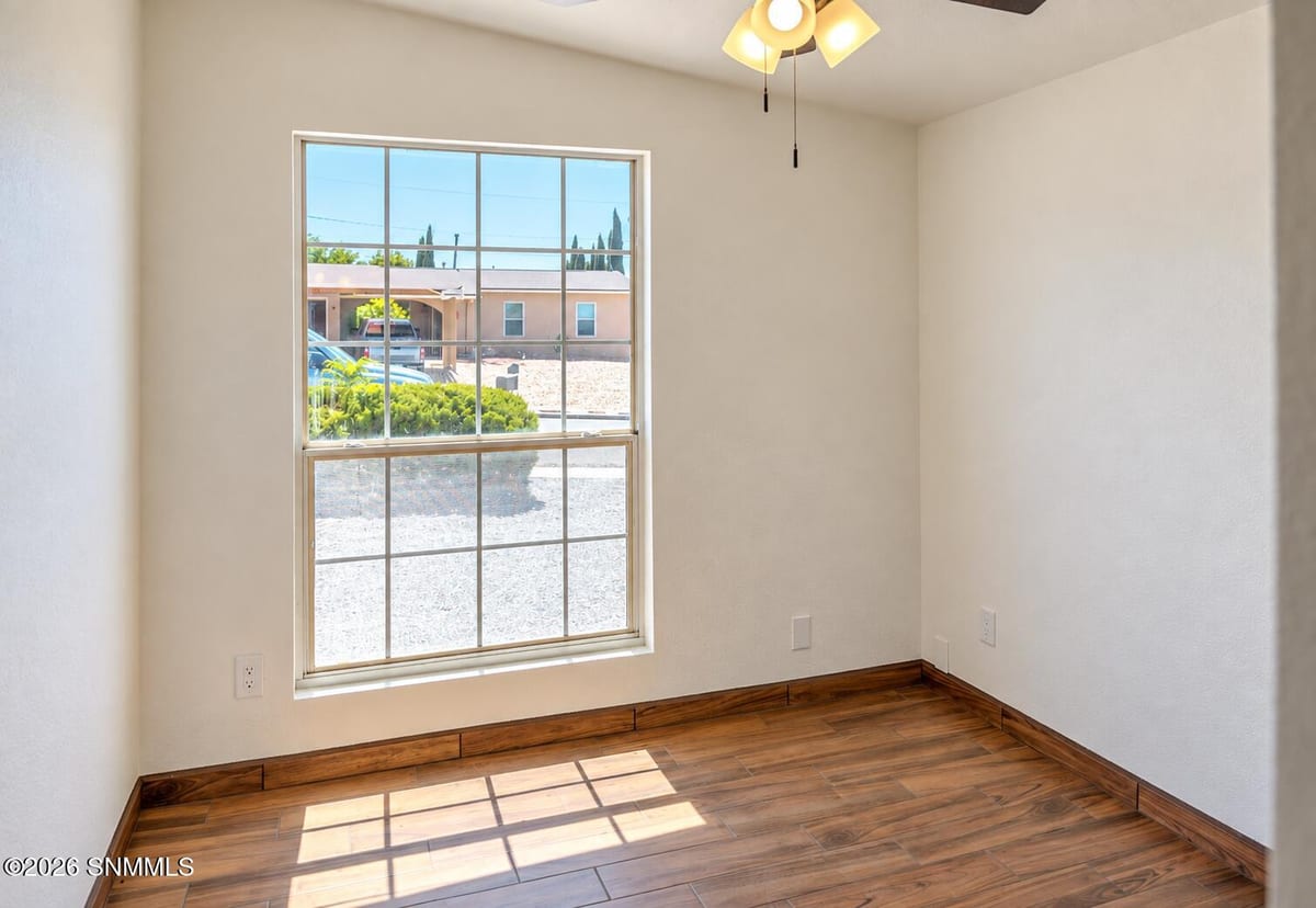 1965 Stanton Avenue, Las Cruces, NM 88001 photo 6