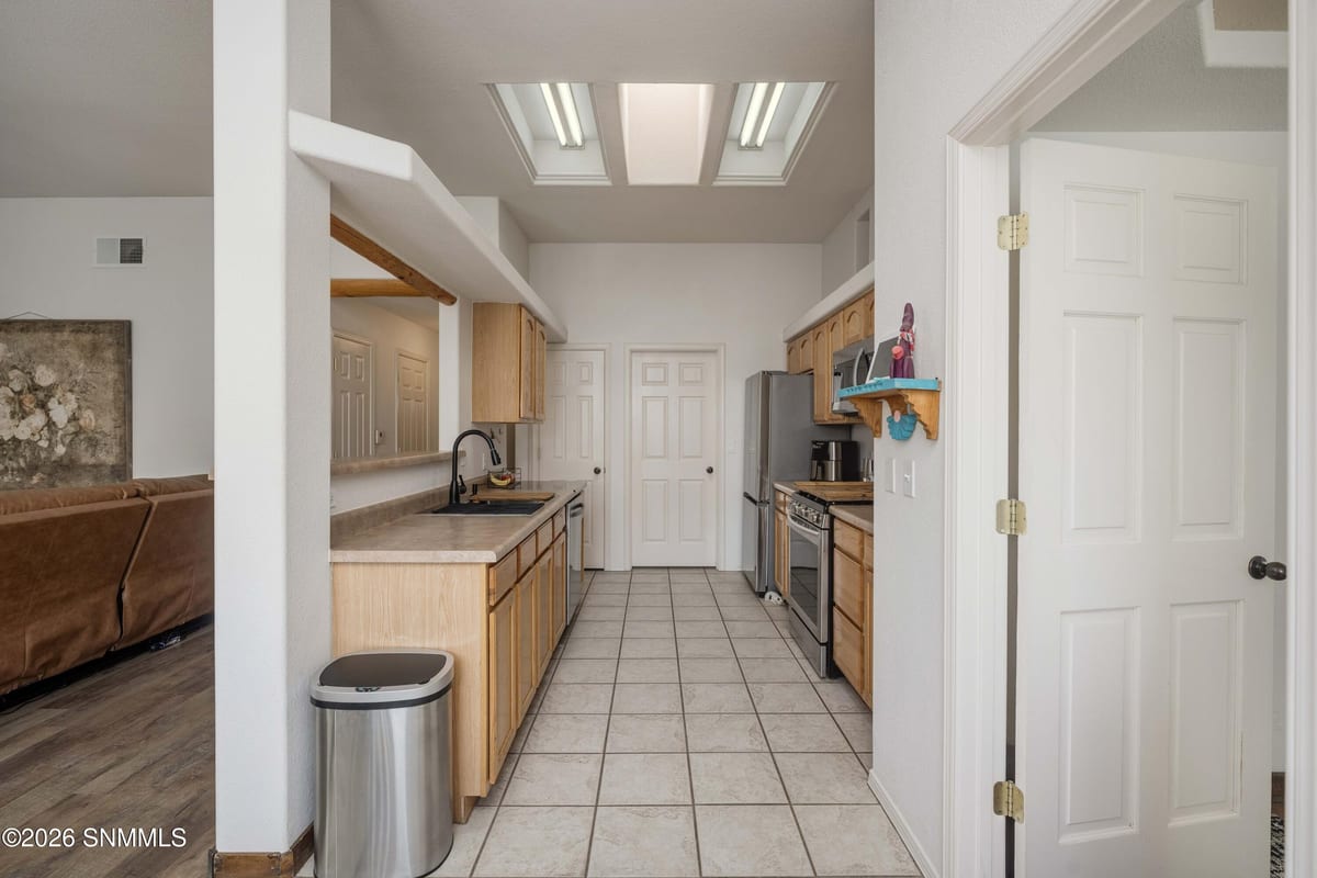 650 Cedardale Loop, Las Cruces, NM 88005 photo 11