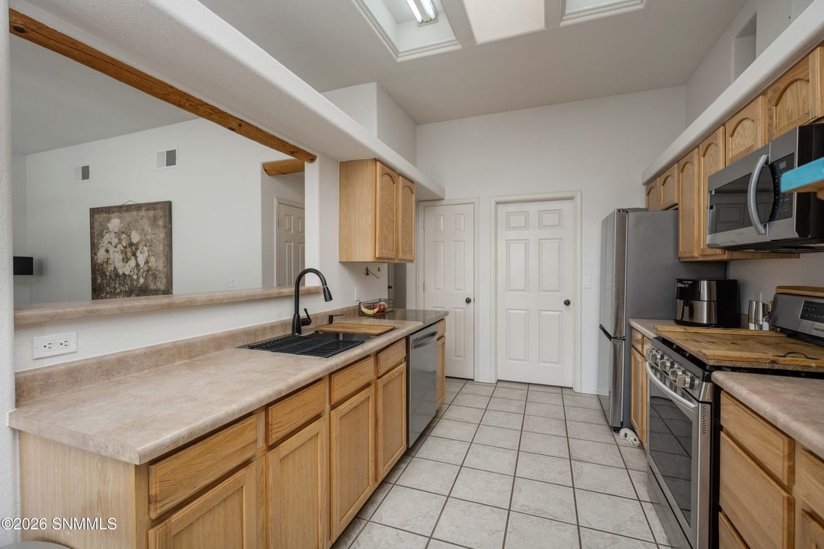 650 Cedardale Loop, Las Cruces, NM 88005 photo 12