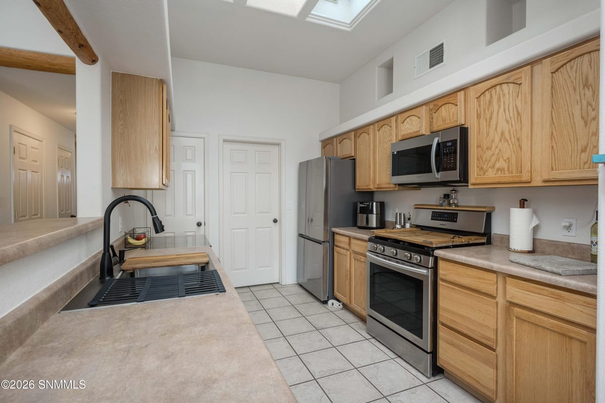 650 Cedardale Loop, Las Cruces, NM 88005 photo 13