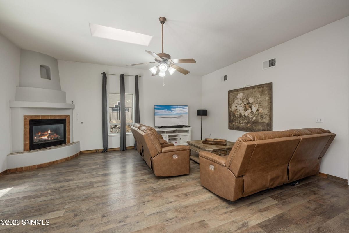 650 Cedardale Loop, Las Cruces, NM 88005 photo 9