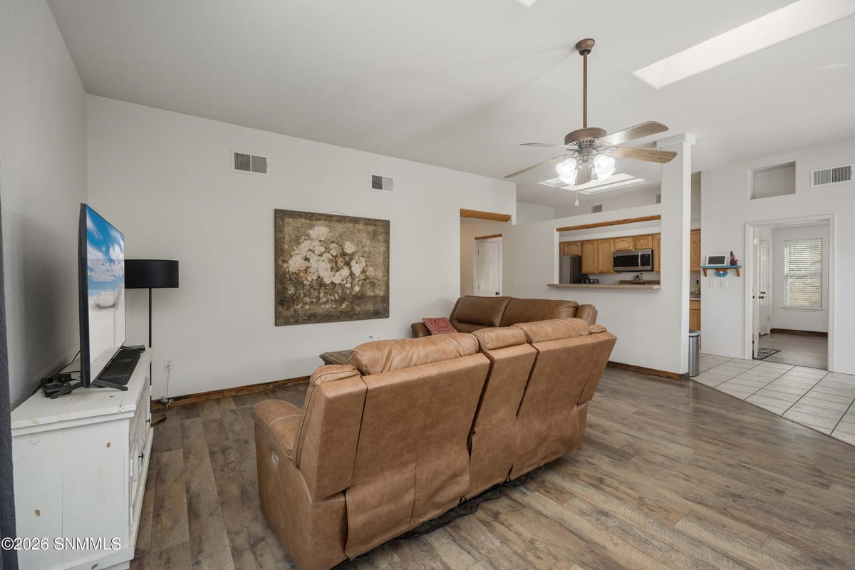 650 Cedardale Loop, Las Cruces, NM 88005 photo 10