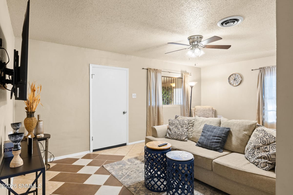 1839 Paxton Street, Las Cruces, NM 88001 photo 8