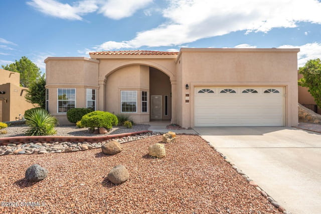 4450 Los Arboles Drive, Las Cruces, NM 88011 photo 3
