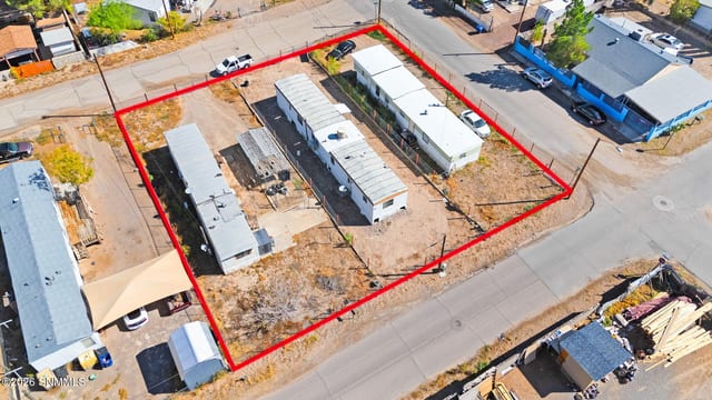 1167 Lincoln Street, Anthony, NM – 8 bedroom, 1,065 sqft manufactured home for sale at $200,000