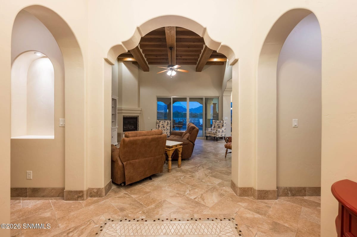 6006 Lazo Del Sur, Las Cruces, NM 88011 photo 7