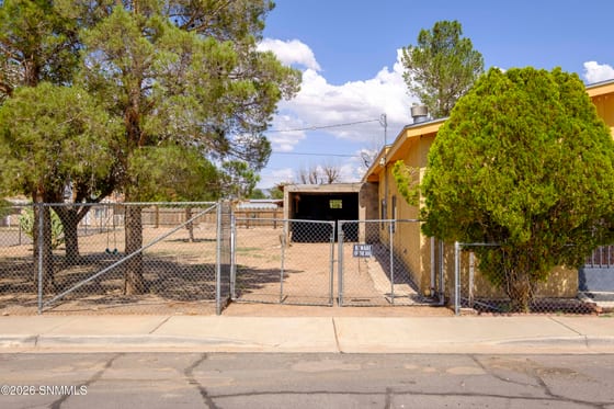 1418 N Tornillo Street, Las Cruces, NM 88001 photo 5