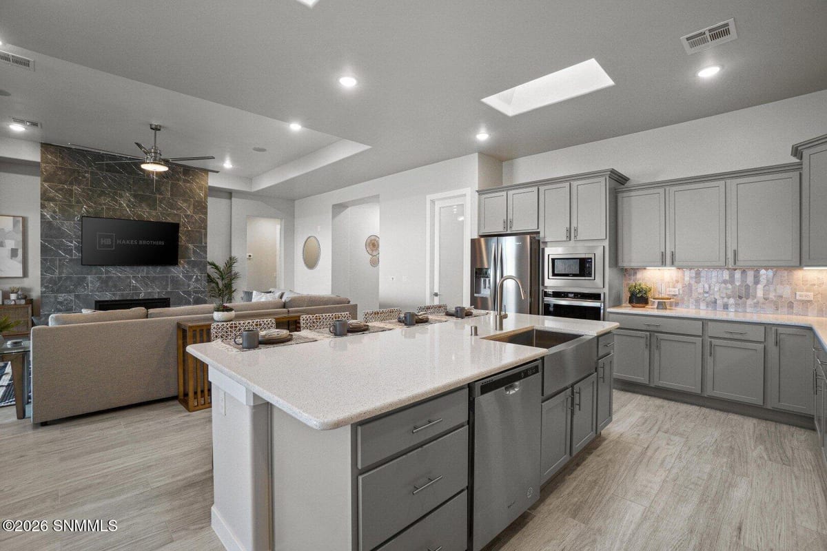 7252 Ultramarine Road, Las Cruces, NM 88012 photo 4
