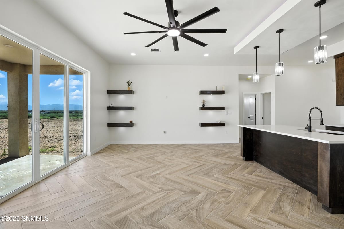 1249 Mojave Desert Drive, Chaparral, NM 88081 photo 11