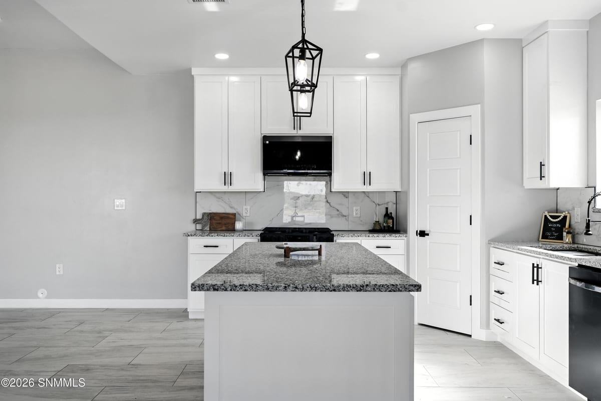 1249 Mojave Desert Drive, Chaparral, NM 88081 photo 7