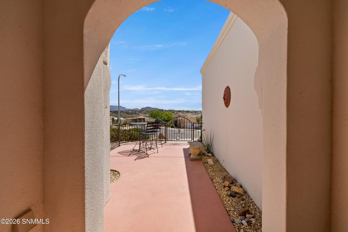 3803 Grand Teton Way, Las Cruces, NM 88011 photo 5