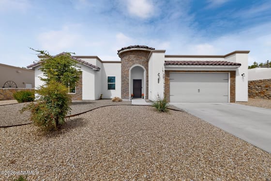 4669 Mesa Rico Drive, Las Cruces, NM 88011 photo 2