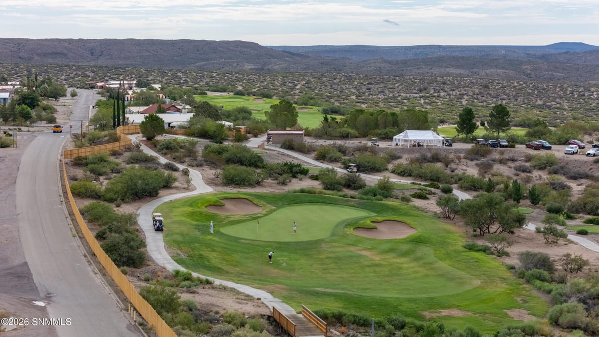 104 Kiowa Loop, Elephant Butte, NM 87935 photo 12