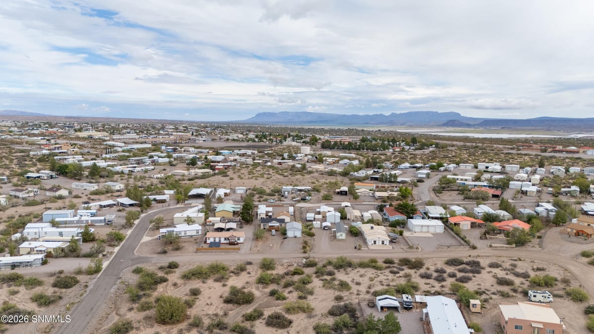 104 Kiowa Loop, Elephant Butte, NM 87935 photo 6