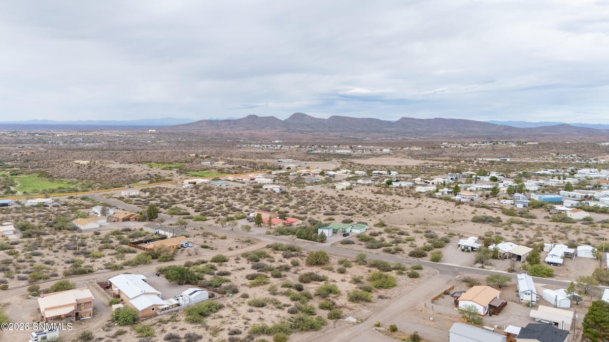 104 Kiowa Loop, Elephant Butte, NM 87935 photo 9