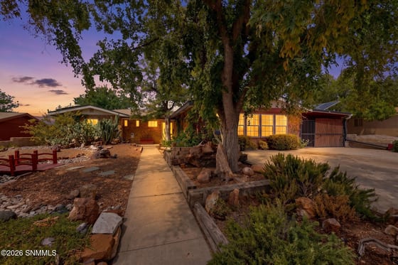 1915 Myrtle Avenue, Las Cruces, NM 88001 photo 2