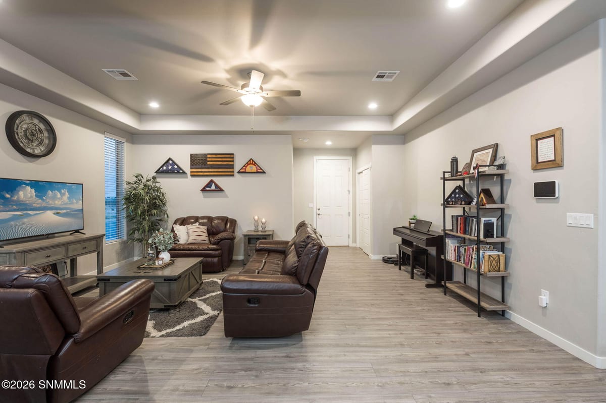 3749 Santa Clarita Avenue, Las Cruces, NM 88012 photo 9