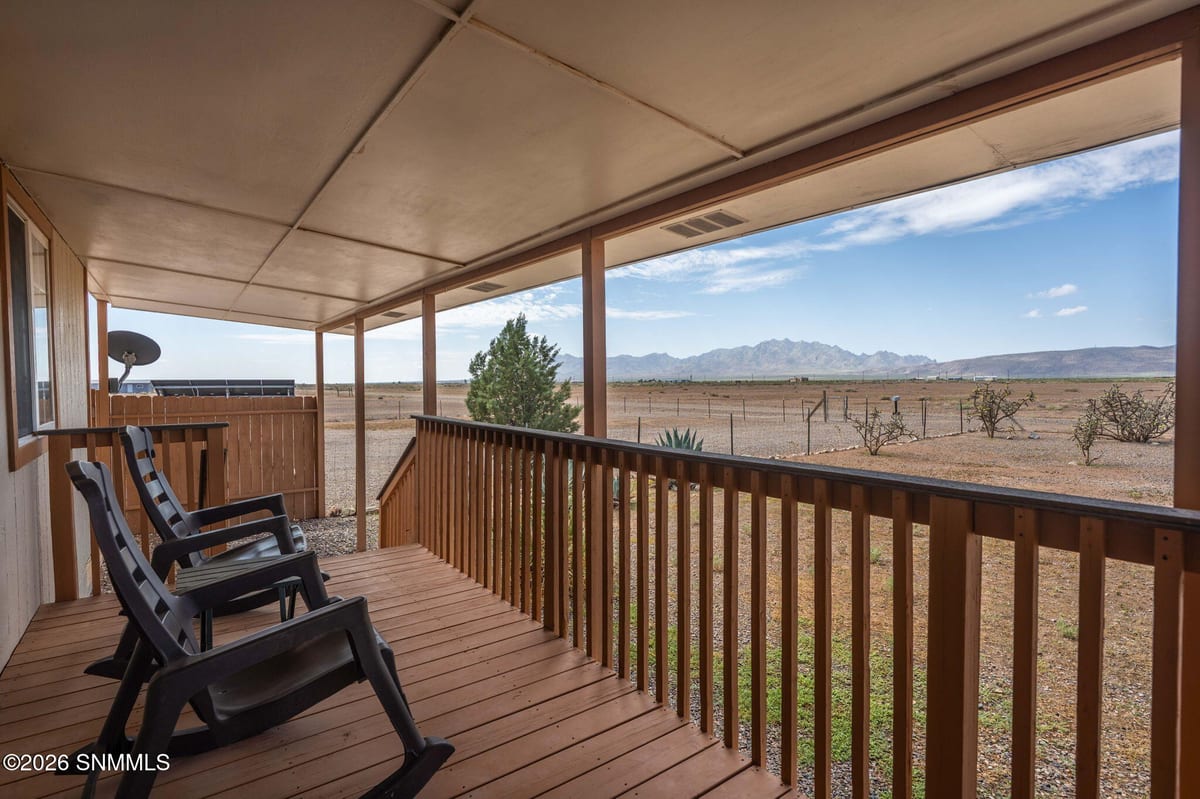 5835 Reposo Road, Deming, NM 88030 photo 4