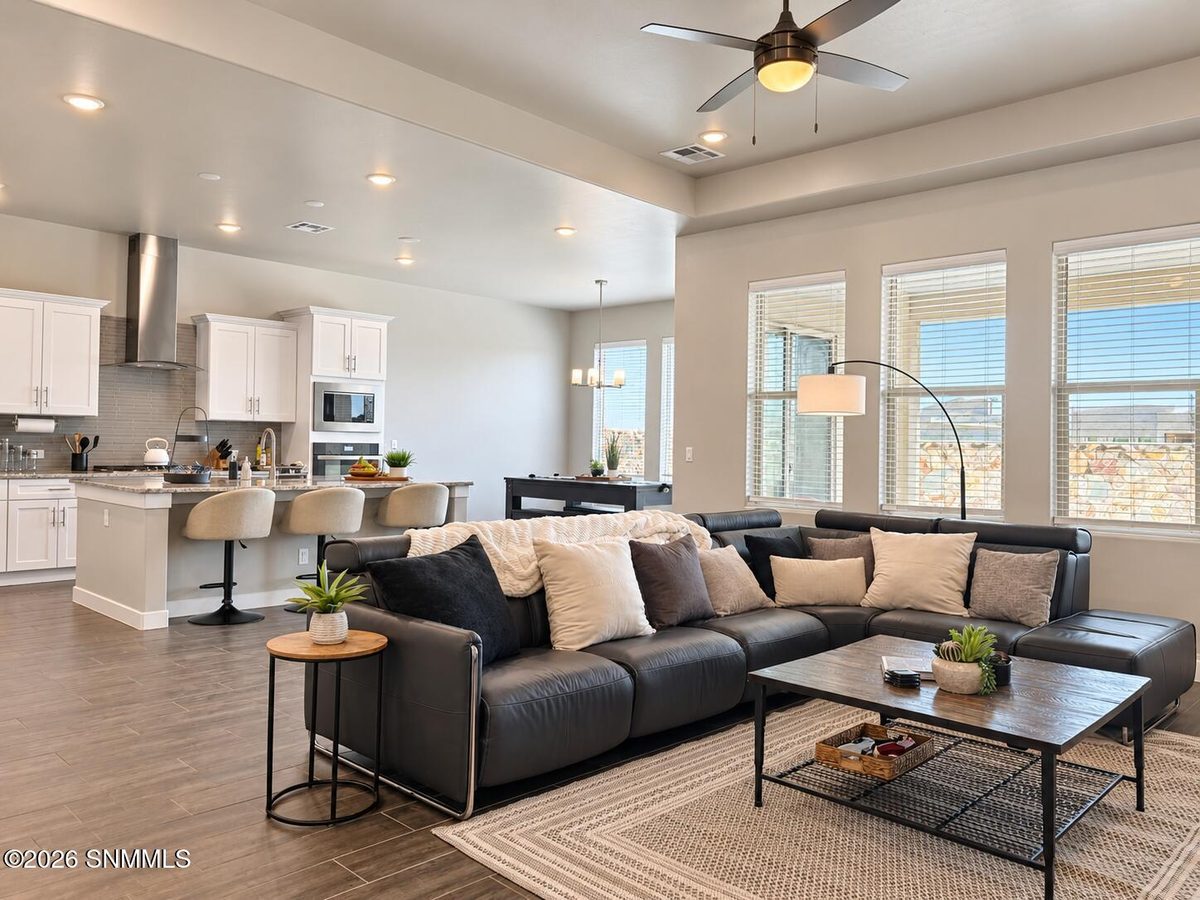3852 Jericho Street, Las Cruces, NM 88012 photo 2