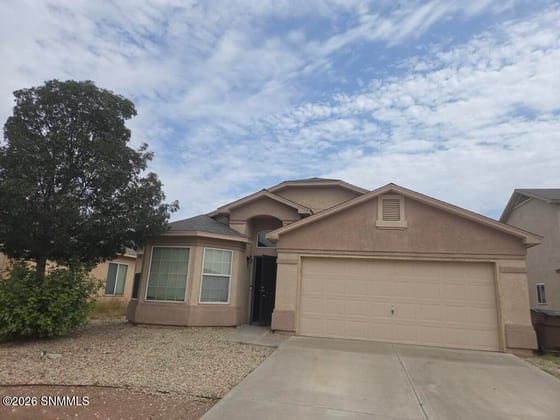 2114 Windsor Place, Las Cruces, NM 88005 photo 2