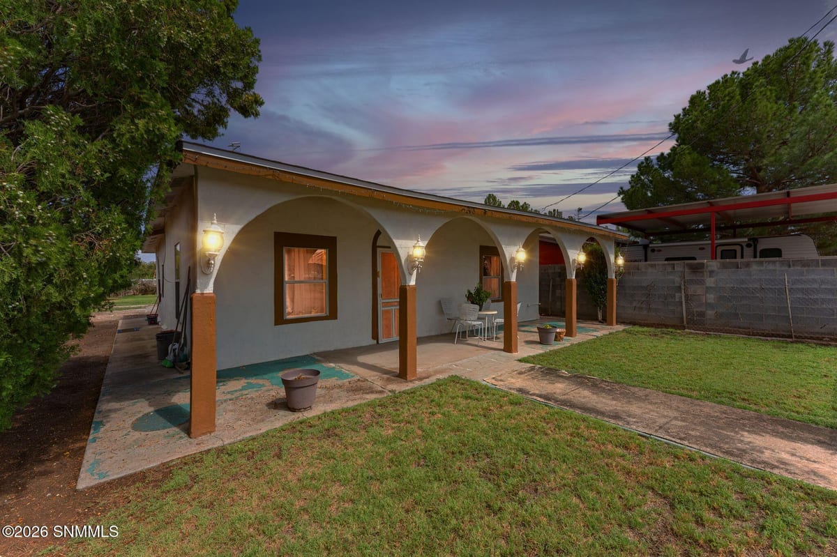 208 Saint Valentine Street, La Mesa, NM 88044 photo 7