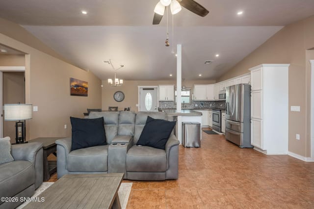 7245 Brahman Road, Las Cruces, NM 88012 photo 3