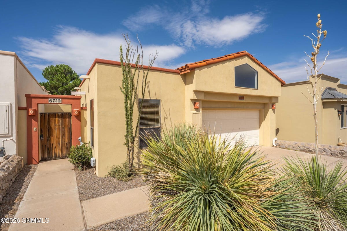 6712 Camino Blanco, Las Cruces, NM 88007 photo 1
