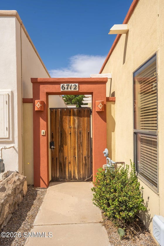 6712 Camino Blanco, Las Cruces, NM 88007 photo 5
