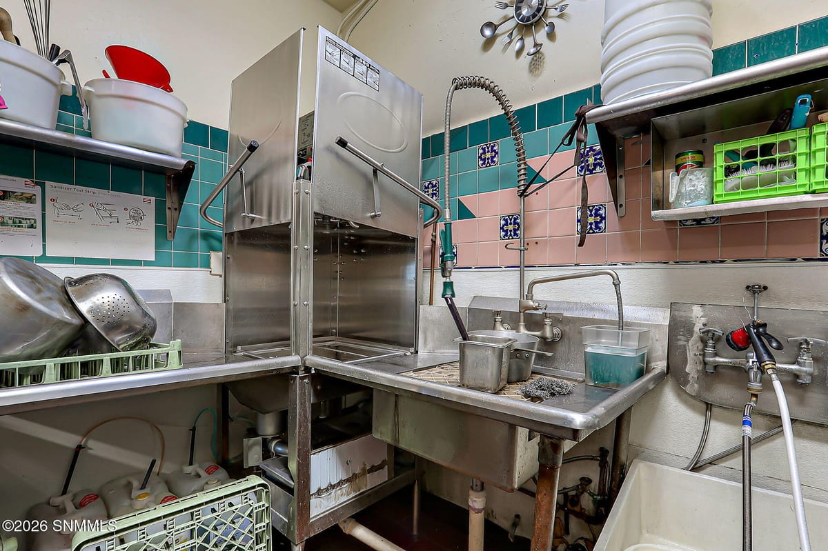 600 E Amador Avenue, Las Cruces, NM 88001 photo 13