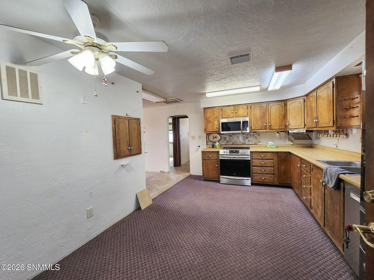 3155 SW Red Rooster Lane, Deming, NM 88030 photo 8