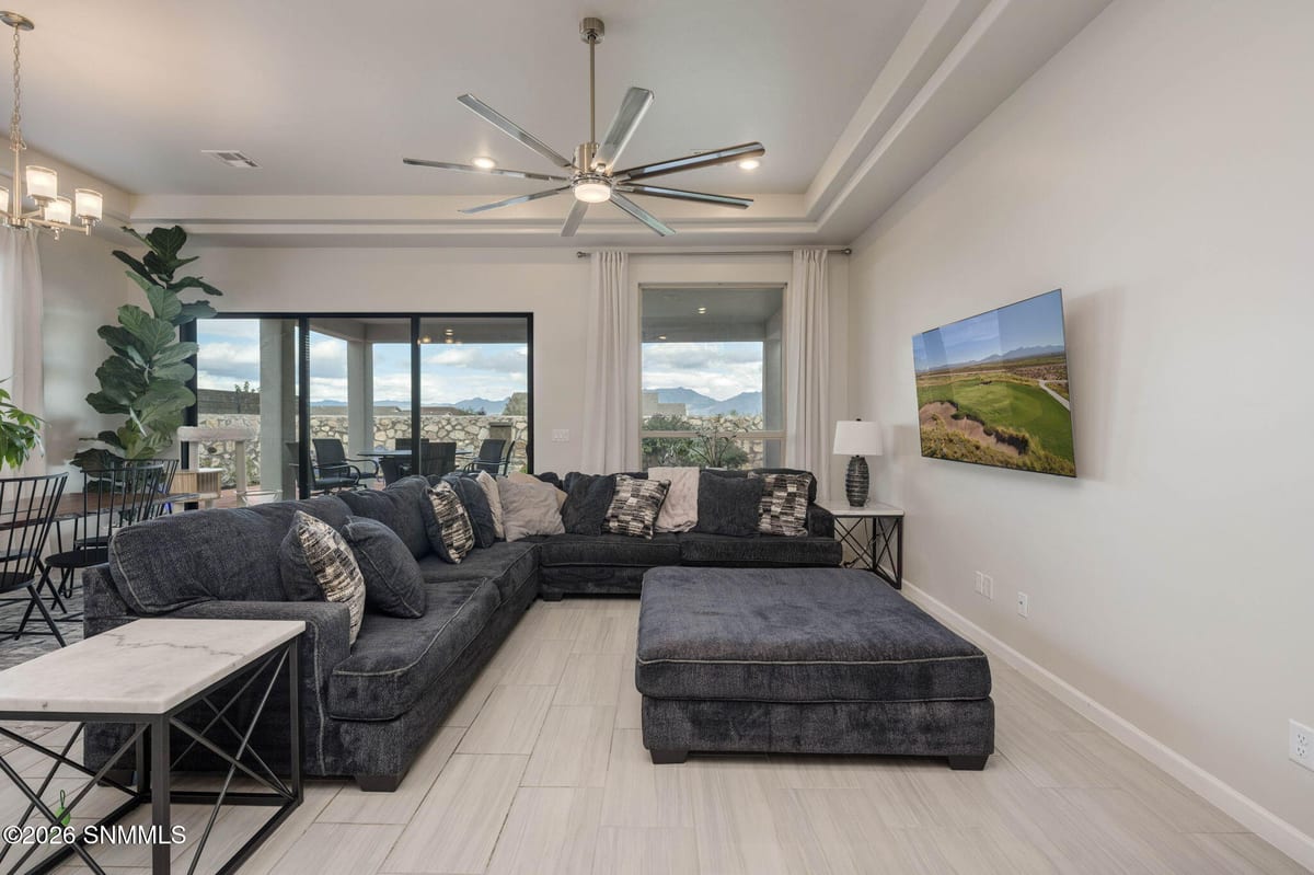 6816 Electra Avenue, Las Cruces, NM 88012 photo 9