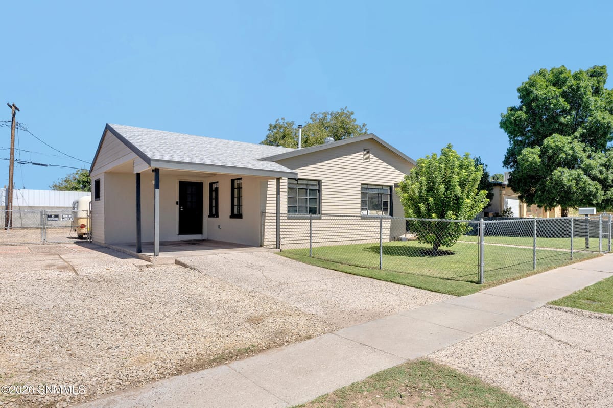 1505 E Colorado Avenue, Las Cruces, NM 88001 photo 3