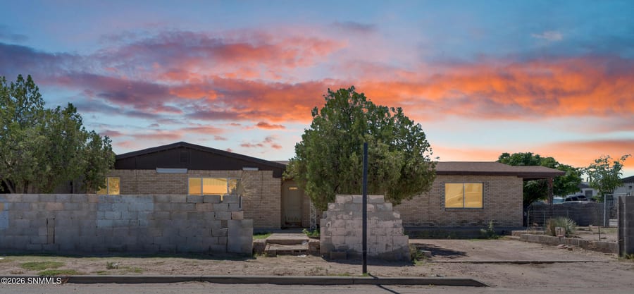 215 Ocotillo Drive, Sunland Park, NM 88063 photo 3
