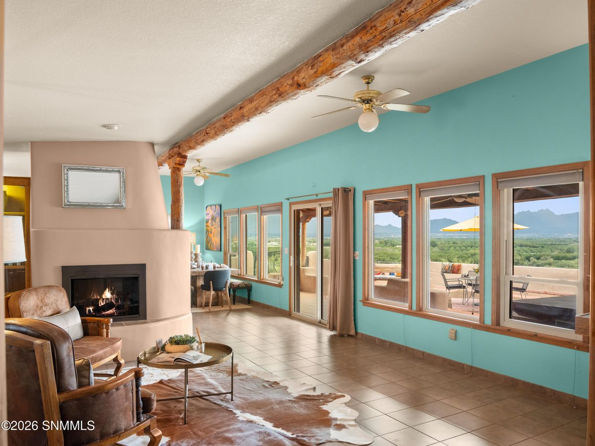 1815 Vista Sierra Court, Las Cruces, NM 88005 photo 8