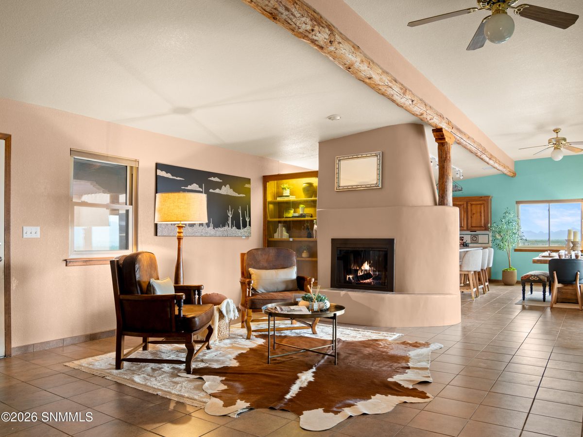 1815 Vista Sierra Court, Las Cruces, NM 88005 photo 10