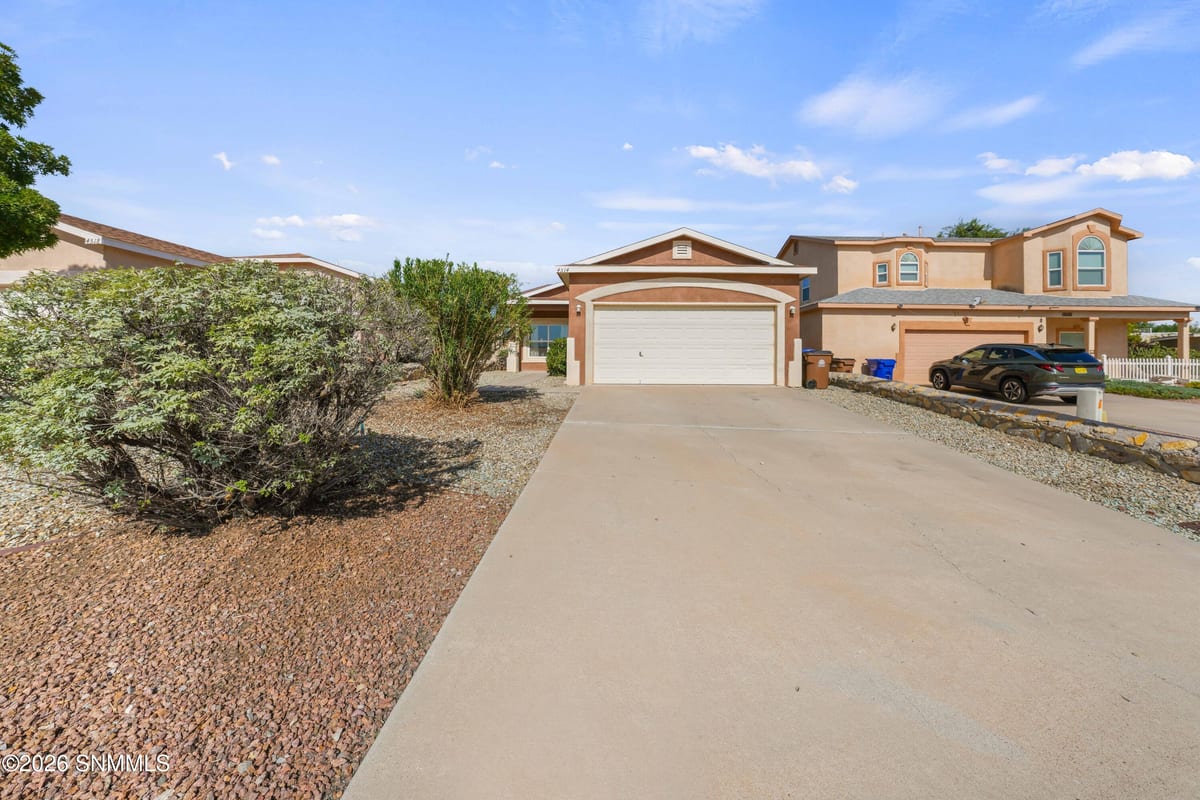 4514 Hillsboro Loop, Las Cruces, NM 88012 photo 1