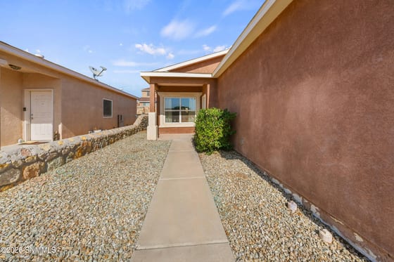 4514 Hillsboro Loop, Las Cruces, NM 88012 photo 3