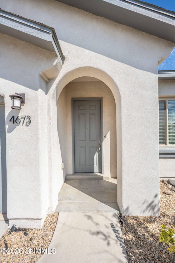 4673 Lotus Avenue, Las Cruces, NM 88012 photo 2