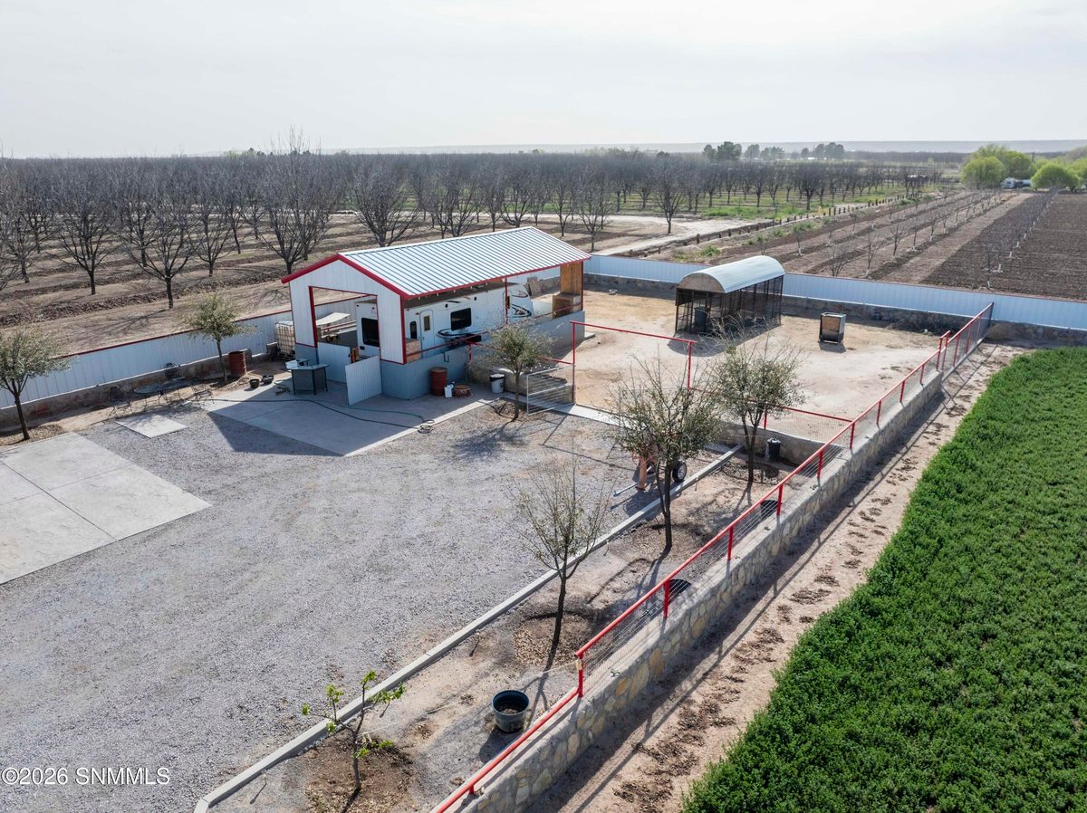 1405 Webb Road, Anthony, NM 88021 photo 13