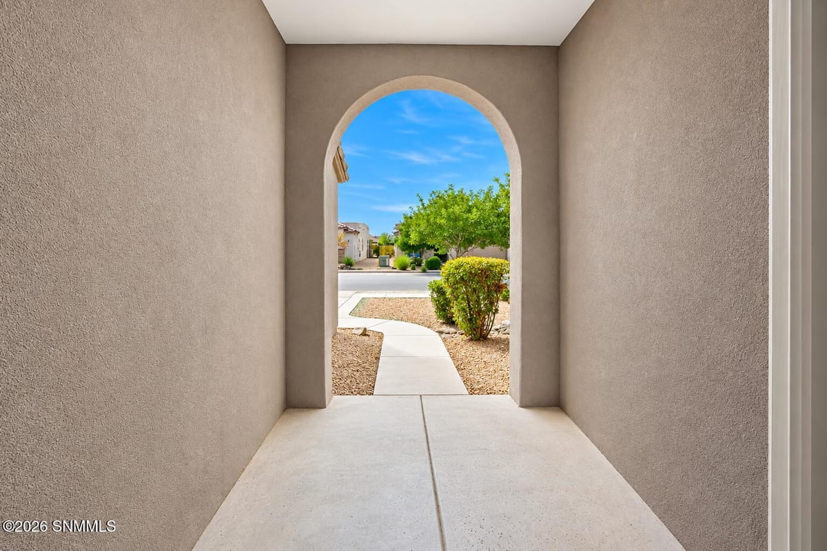 6840 Electra Avenue, Las Cruces, NM 88012 photo 5