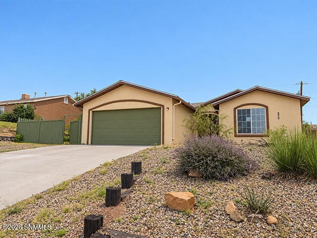 5212 Navajo Trail, Las Cruces, NM 88012 photo 1
