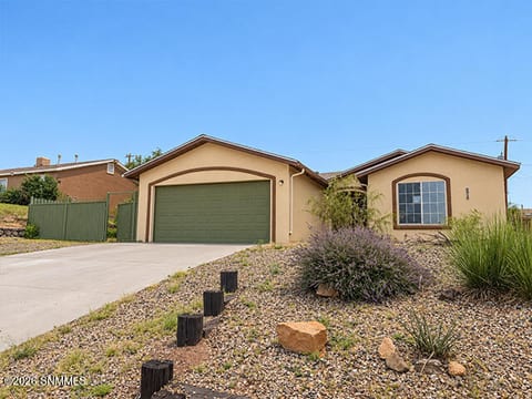5212 Navajo Trail en venta