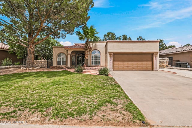 Casa unifamiliar à venda por $399,900: 170 Cherry Hill Lane, Santa Teresa, NM – 3 quartos, 2,041 pés²