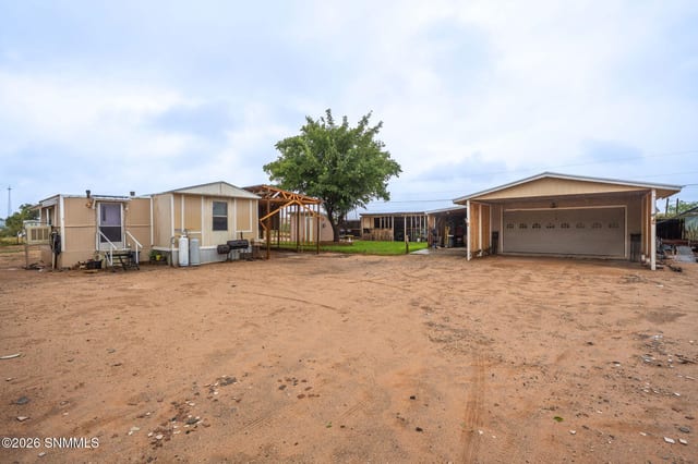 Casa prefabricada en venta por $135,000: 312 Rebecca Drive, Chaparral, NM – 3 recámaras, 784 pies²