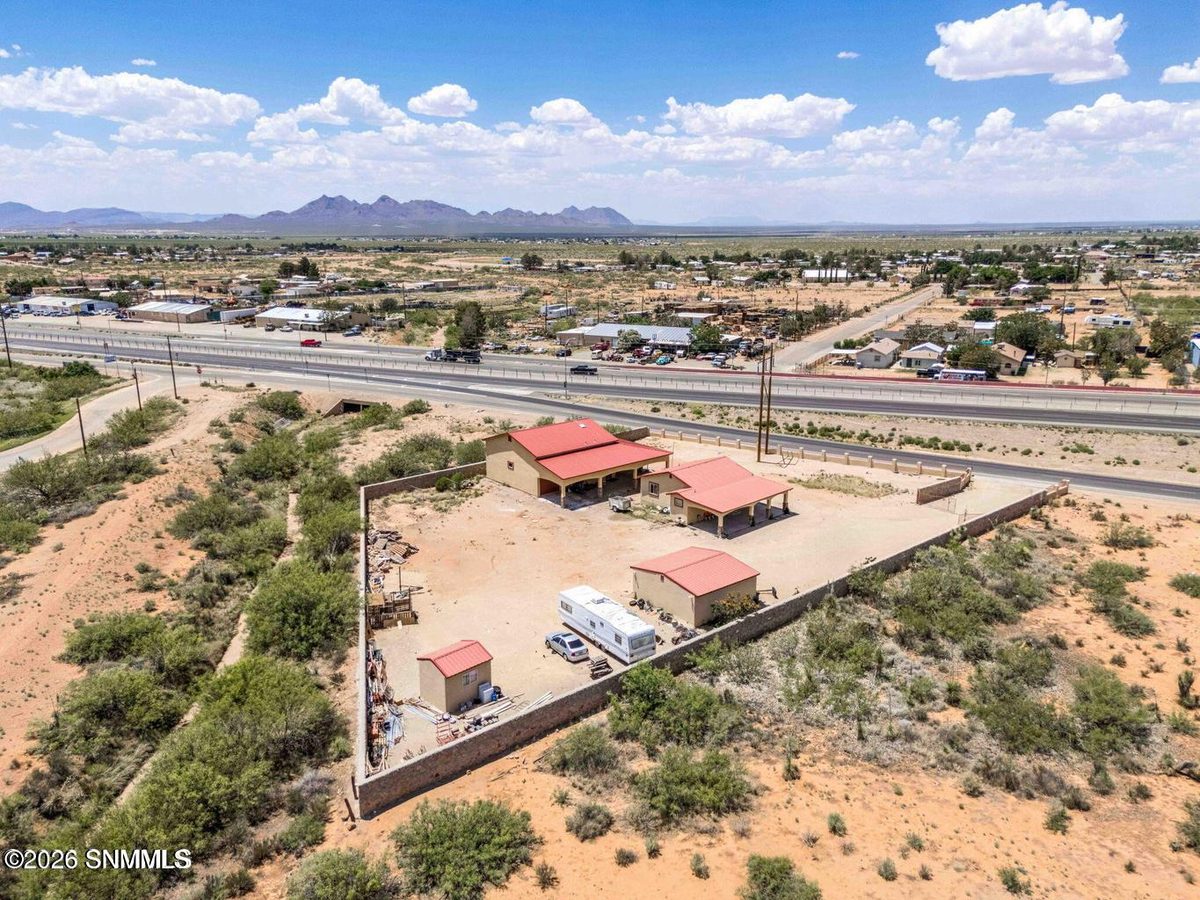 8290 Bataan Memorial, Las Cruces, NM 88011 photo 1
