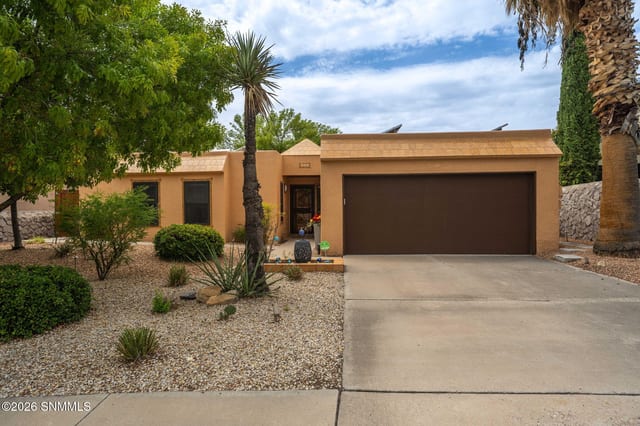Casa unifamiliar en venta por $319,000: 850 Frontier Drive, Las Cruces, NM – 3 recámaras, 1,778 pies²
