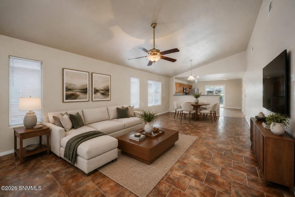 4882 Calle Bella Avenue, Las Cruces, NM 88012 photo 3
