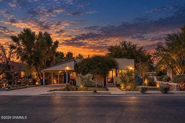 700 El Prado Avenue, Las Cruces, NM – 2 bedroom, 1,760 sqft single family residence for sale at $240,000