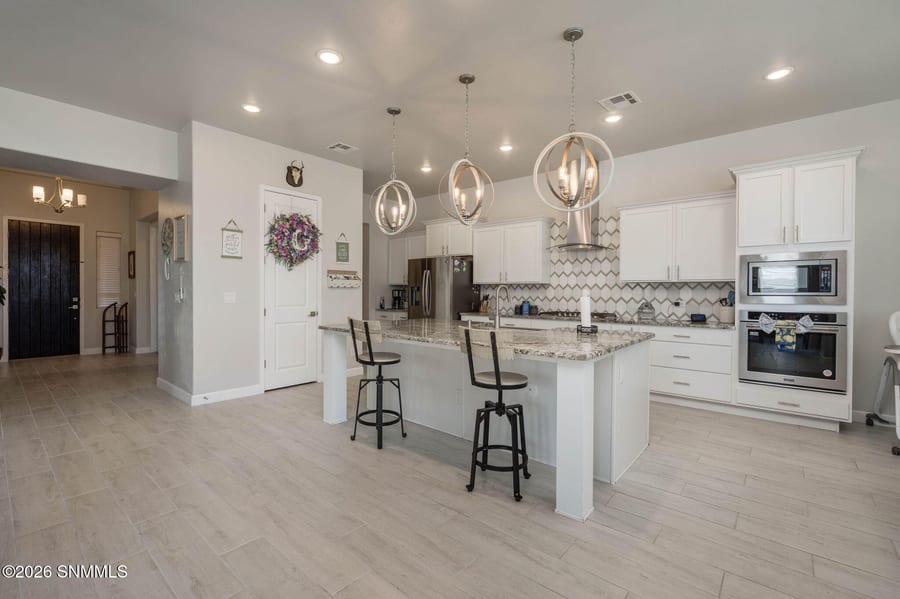393 Marisa Court, Las Cruces, NM 88007 photo 14