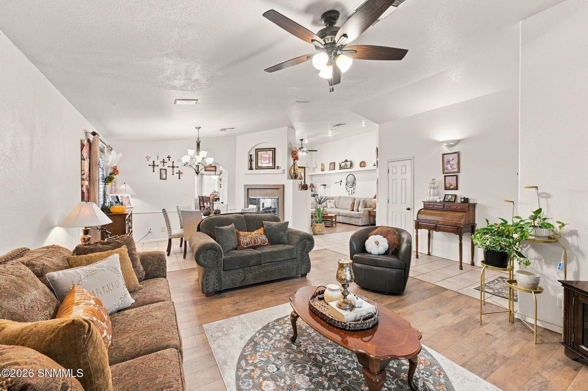 1091 Fran Drive, Las Cruces, NM 88007 photo 11